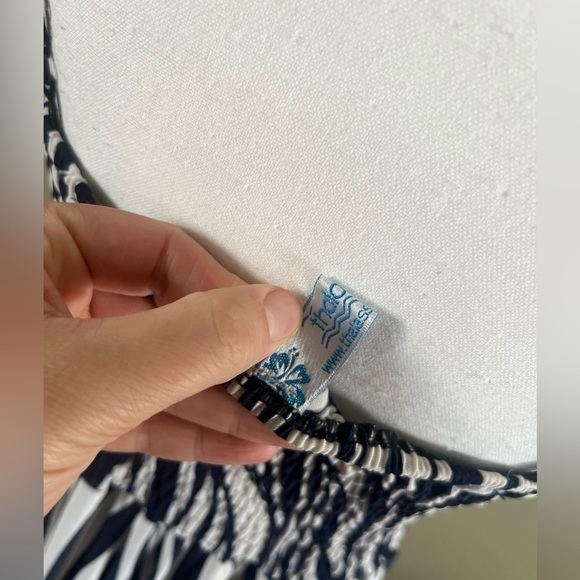 Thalassa Maxi Dress - Picture 8 of 9